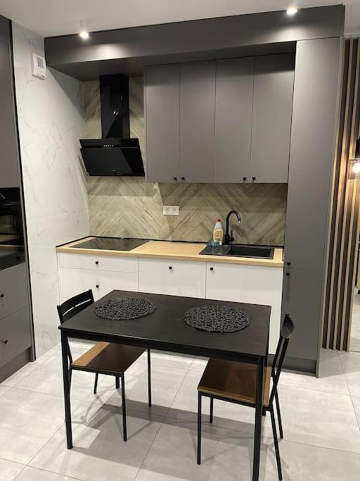 Forum Wola Fine Apartment Varşova Dış mekan fotoğraf